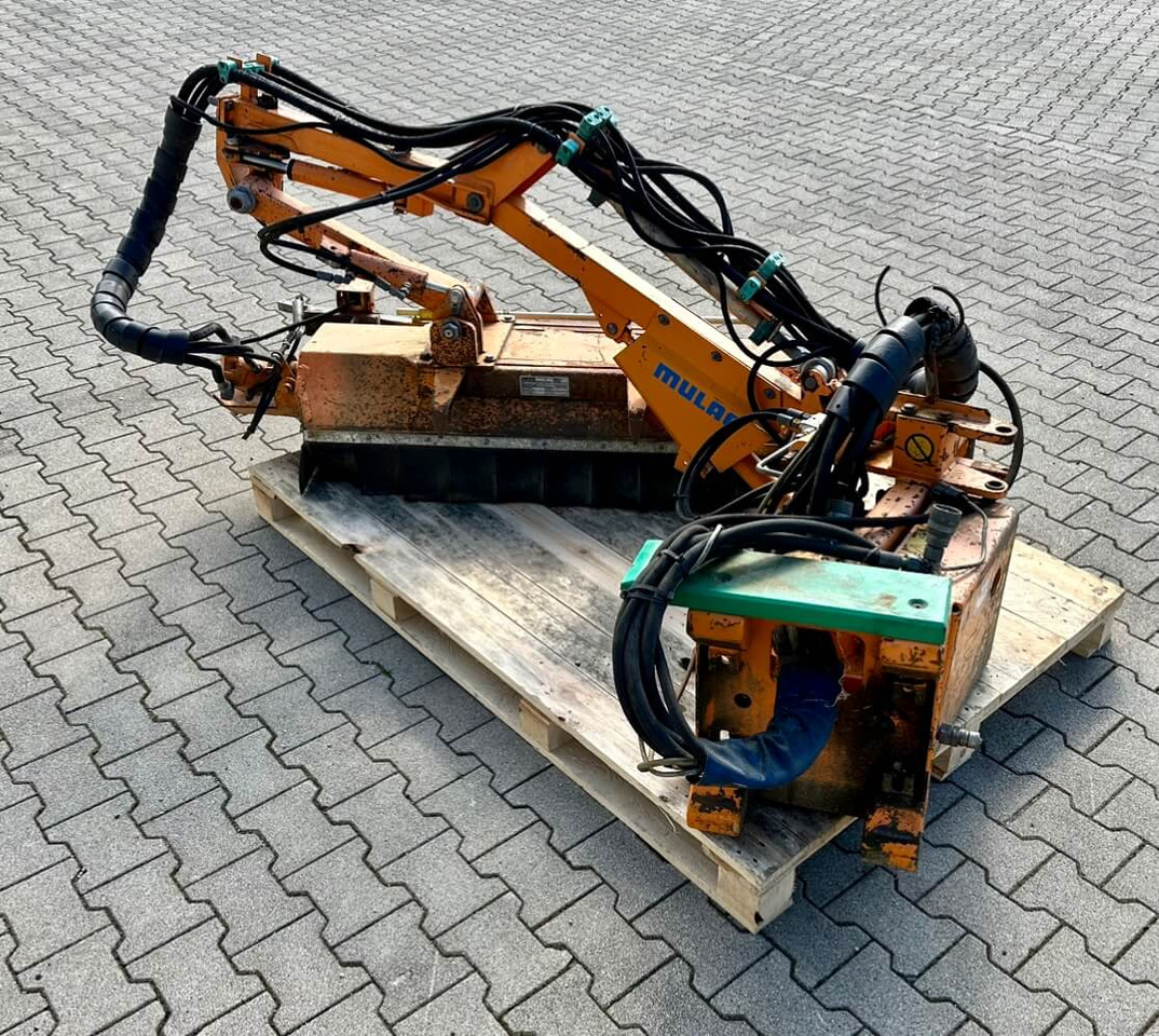 Unimog Randstreifenmulcher Mulag MRK 300 - جزازة حافة: صورة 5 Unimog Randstreifenmulcher Mulag MRK 300 - جزازة حافة: صورة 5