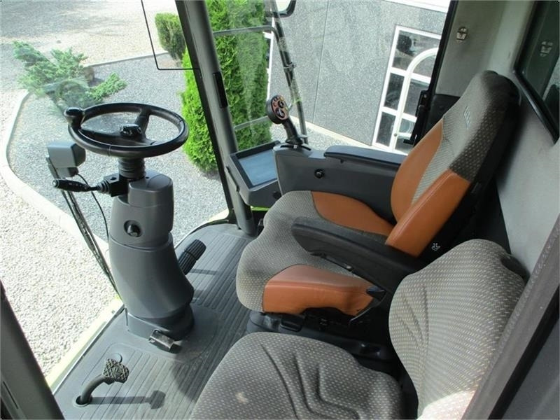 Claas LEXION 570 Klargjort maskine med Vario V900 Skærbo - حصادة: صورة 4 Claas LEXION 570 Klargjort maskine med Vario V900 Skærbo - حصادة: صورة 4