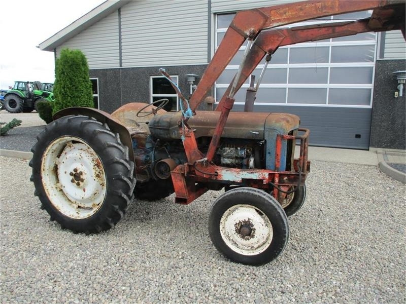 مغراف أمامي للجرار Fordson Frontlæsser med skovl og beslag fra Ford Major. Ka: صورة 6