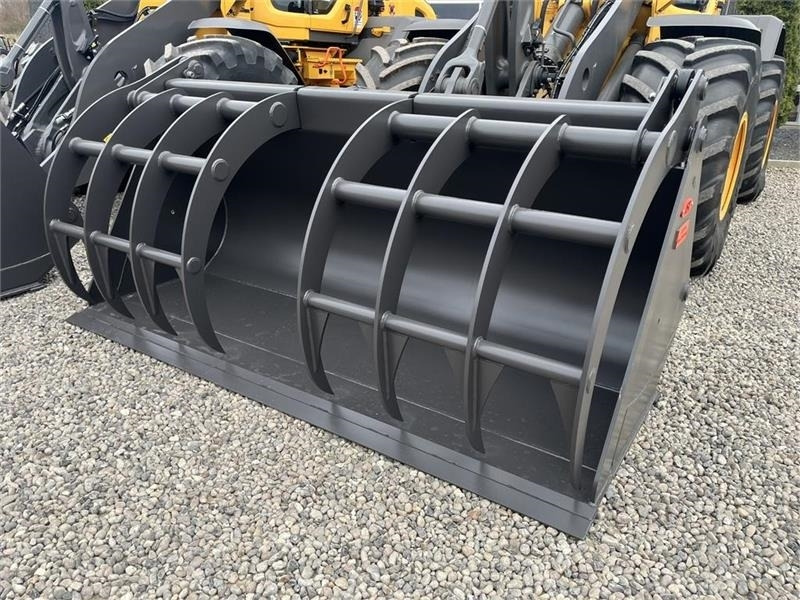 JST Overfalds skovl 300 med skårende tænder og med eks - بكت - آلات الإنشاء: صورة 1 JST Overfalds skovl 300 med skårende tænder og med eks - بكت - آلات الإنشاء: صورة 1