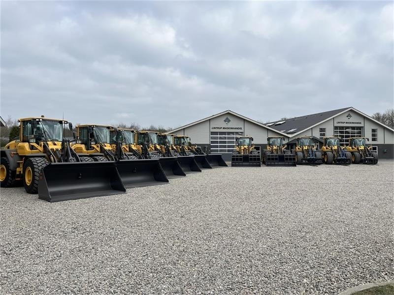 JST Skovl 3.4m3 med volvoskifte og 3m bred. NY SKOVL. - بكت - آلات الإنشاء: صورة 3 JST Skovl 3.4m3 med volvoskifte og 3m bred. NY SKOVL. - بكت - آلات الإنشاء: صورة 3