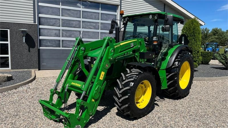 John Deere 5115M Med frontlæsser, som ny - جرار: صورة 2 John Deere 5115M Med frontlæsser, som ny - جرار: صورة 2