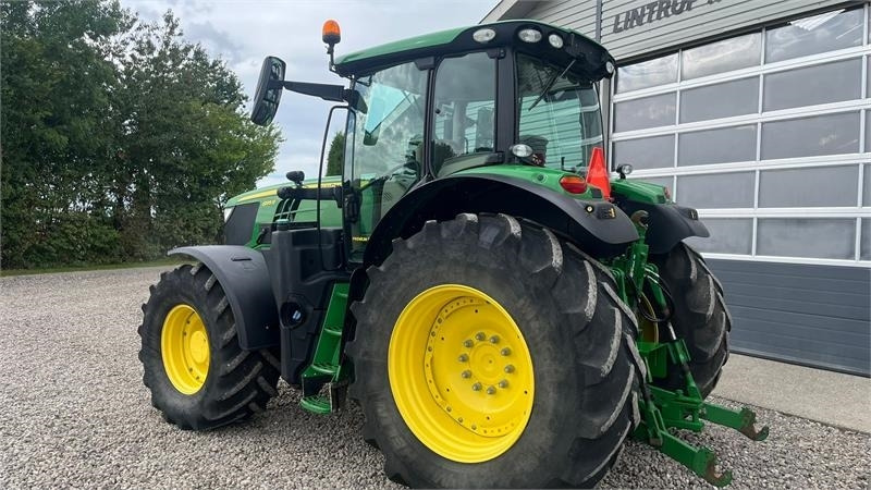 John Deere 6195R Premium Edition med frontlift - جرار: صورة 3 John Deere 6195R Premium Edition med frontlift - جرار: صورة 3