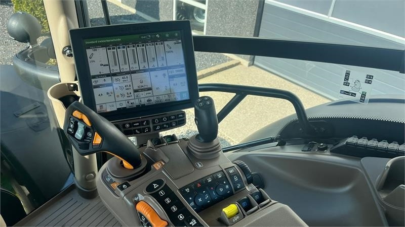 John Deere 6195R Ultimate Edition, CommandPro, Meget velholdt - جرار: صورة 3 John Deere 6195R Ultimate Edition, CommandPro, Meget velholdt - جرار: صورة 3