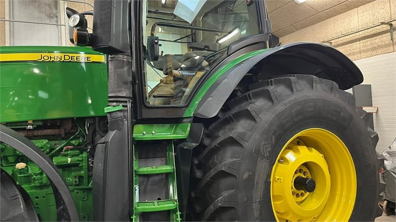 John Deere 7280R Næsten nye dæk, Autopower og frontlift samt - جرار: صورة 5 John Deere 7280R Næsten nye dæk, Autopower og frontlift samt - جرار: صورة 5