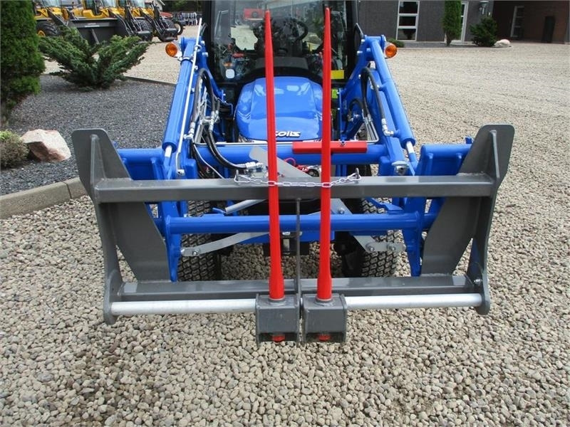 Limas Halm spyd Opklappelig Mini halmspyd med op klap - بكت - آلات الإنشاء: صورة 4 Limas Halm spyd Opklappelig Mini halmspyd med op klap - بكت - آلات الإنشاء: صورة 4