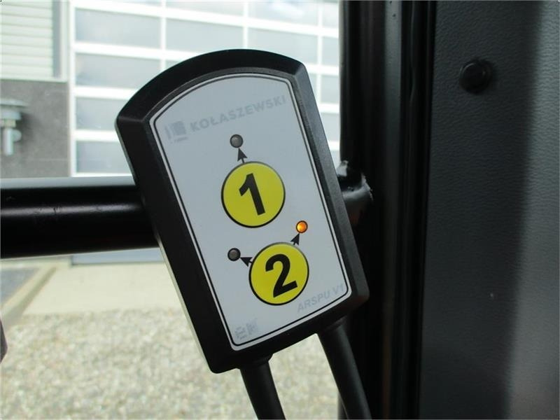 تأجير Limas SSP160 Selvlæssende og med lys  Limas SSP160 Selvlæssende og med lys: صورة 12