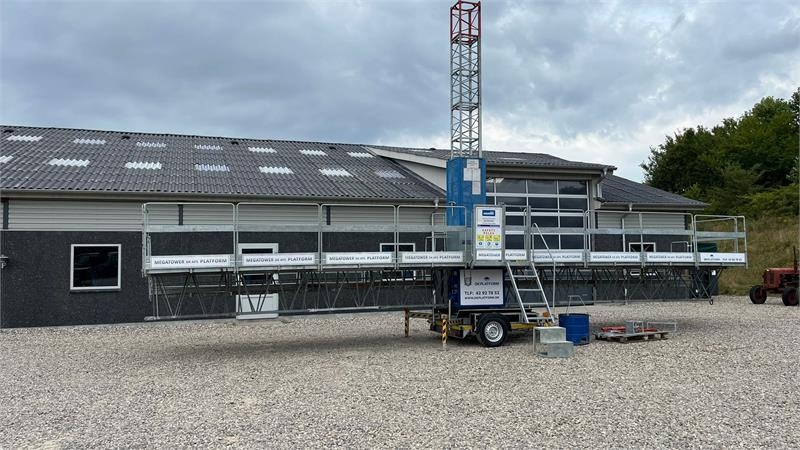 Manitou Mandskabskurv arbejdsplatformen, Byggeelevatorer, - آلة رفع ونقل تلسكوبية: صورة 2 Manitou Mandskabskurv arbejdsplatformen, Byggeelevatorer, - آلة رفع ونقل تلسكوبية: صورة 2