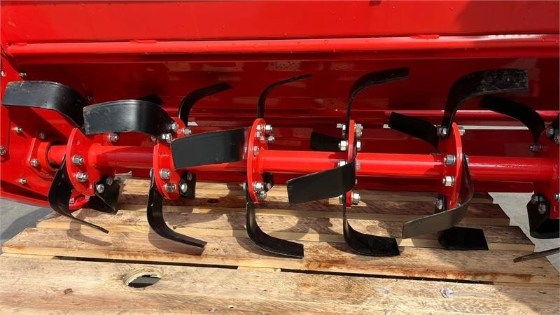 Maschio W125 fræser DEMO fræser, som er som en fabriksny f - آلة حراثة: صورة 5 Maschio W125 fræser DEMO fræser, som er som en fabriksny f - آلة حراثة: صورة 5