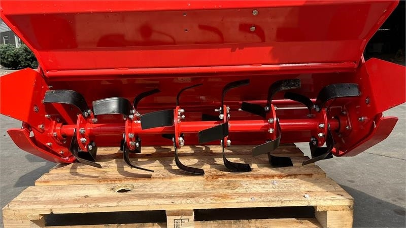 Maschio W125 fræser DEMO fræser, som er som en fabriksny f - آلة حراثة: صورة 4 Maschio W125 fræser DEMO fræser, som er som en fabriksny f - آلة حراثة: صورة 4