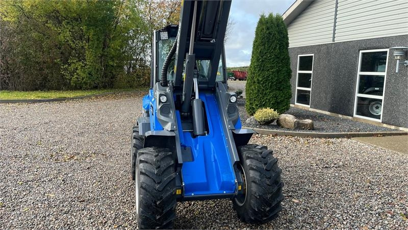 تأجير Multione 11.6 k Med pallegafler og multiskovl  Multione 11.6 k Med pallegafler og multiskovl: صورة 17