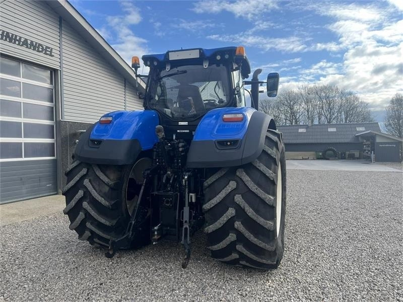 New Holland T7.315 HD med frontlift og front PTO, samt NYE 650 - جرار: صورة 3 New Holland T7.315 HD med frontlift og front PTO, samt NYE 650 - جرار: صورة 3