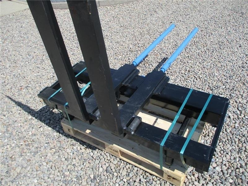 SE 5 Tons med Volvoskifte Hydraulisk gaffelflyt og - مشعبات - آلات الإنشاء: صورة 2 SE 5 Tons med Volvoskifte Hydraulisk gaffelflyt og - مشعبات - آلات الإنشاء: صورة 2