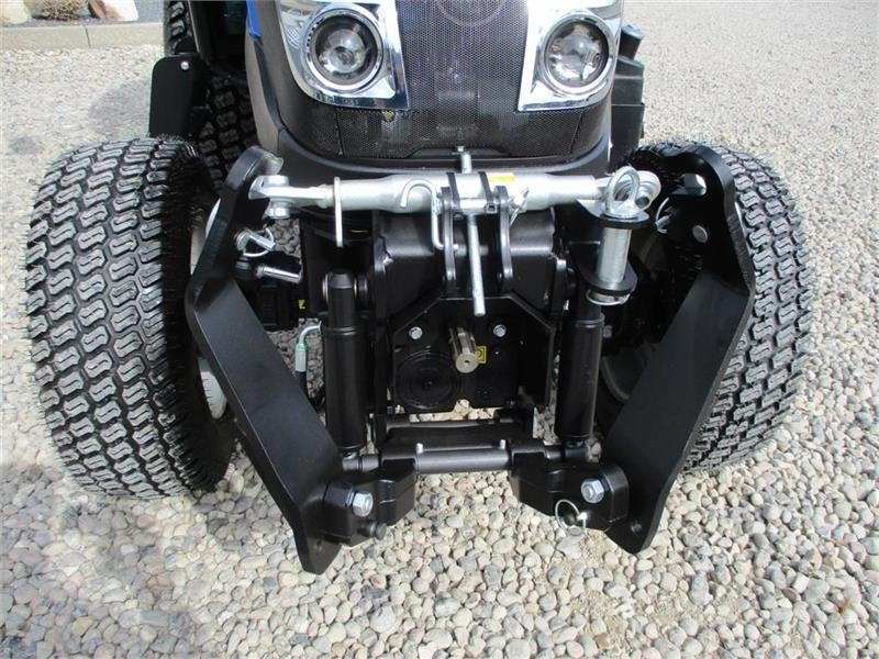 جرار Solis 26 HST Med kabine, Turf dæk og frontlift samt fron: صورة 13 جرار Solis 26 HST Med kabine, Turf dæk og frontlift samt fron: صورة 13