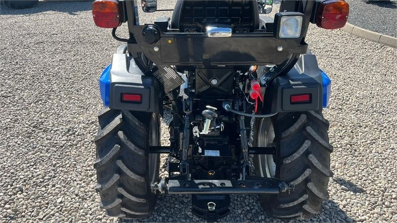 Solis H26 HST Hydrostat med Traktor dæk - جرار: صورة 4 Solis H26 HST Hydrostat med Traktor dæk - جرار: صورة 4