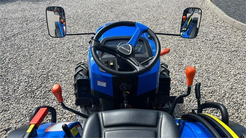 Solis S26 6+2 Gearmaskine med Servostyring og brede trak - جرار خدمات بلدية: صورة 5 Solis S26 6+2 Gearmaskine med Servostyring og brede trak - جرار خدمات بلدية: صورة 5