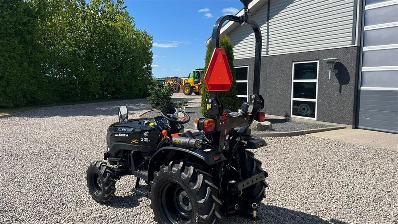 Solis S26 Limited Edition i sort 6+2 Gearmaskine med Ser - جرار خدمات بلدية: صورة 3 Solis S26 Limited Edition i sort 6+2 Gearmaskine med Ser - جرار خدمات بلدية: صورة 3