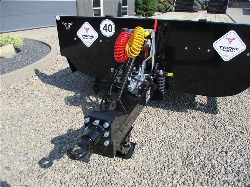 Tyrone 27TLL med kombi bremser, både luft og hydrauliske - مقطورة رزاعية: صورة 3 Tyrone 27TLL med kombi bremser, både luft og hydrauliske - مقطورة رزاعية: صورة 3