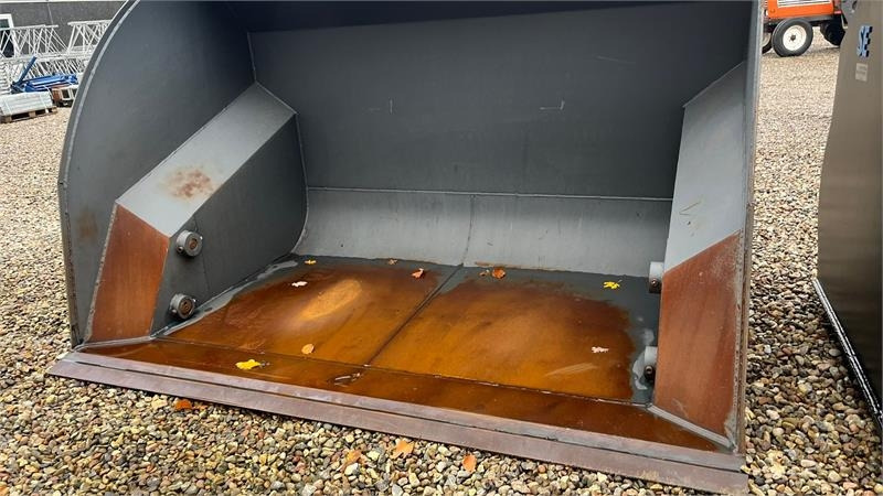 آلات زراعية Volvo 5m3 Rauakoda Højtip skovl Rauakoda 5m3 højtip skov: صورة 6