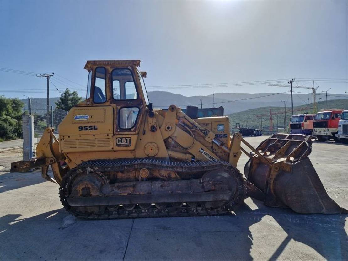 Caterpillar CAT 955L WITH RIPPER - اللودر المجنزر: صورة 5 Caterpillar CAT 955L WITH RIPPER - اللودر المجنزر: صورة 5
