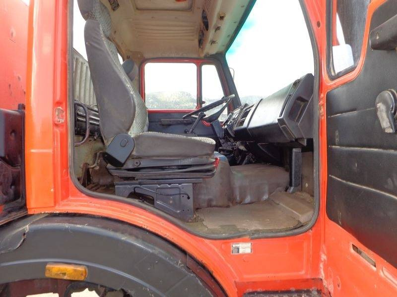 شاحنة قلاب Mercedes-Benz NG 2632 V10 Mercedes Benz 2632K6X4: صورة 9