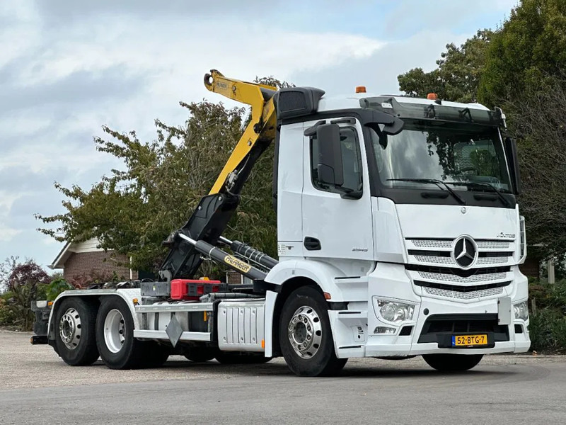 Mercedes-Benz Antos 2545!!EUR6 HAAK/ABROLLKIPPER!!KNICKARM!! - شاحنة برافعة خطافية: صورة 1 Mercedes-Benz Antos 2545!!EUR6 HAAK/ABROLLKIPPER!!KNICKARM!! - شاحنة برافعة خطافية: صورة 1