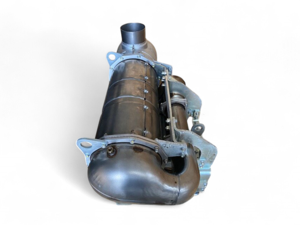 Case KTH14280 - علبة العادم - آلات الإنشاء: صورة 1 Case KTH14280 - علبة العادم - آلات الإنشاء: صورة 1