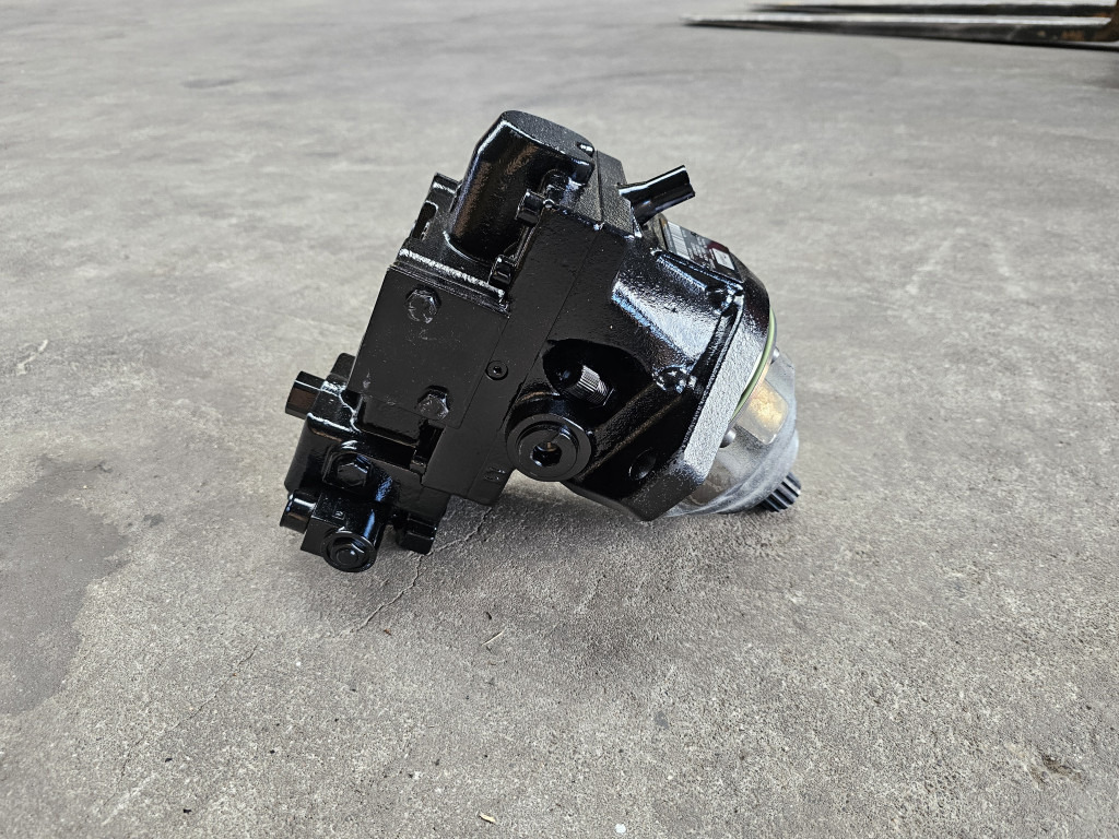 Case ND135694 - 51C060-1-RD1N - موتور هيدروليكي - آلات الإنشاء: صورة 1 Case ND135694 - 51C060-1-RD1N - موتور هيدروليكي - آلات الإنشاء: صورة 1