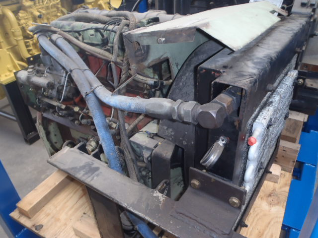 Deutz F4L1011E - - محرك - آلات الإنشاء: صورة 3 Deutz F4L1011E - - محرك - آلات الإنشاء: صورة 3