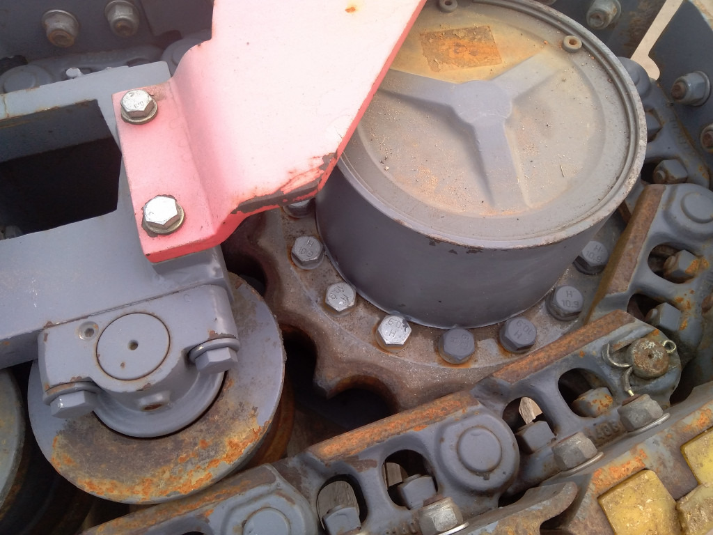 Dynapac PL1000F - - أجزاء الهيكل السفلي - آلات الإنشاء: صورة 3 Dynapac PL1000F - - أجزاء الهيكل السفلي - آلات الإنشاء: صورة 3