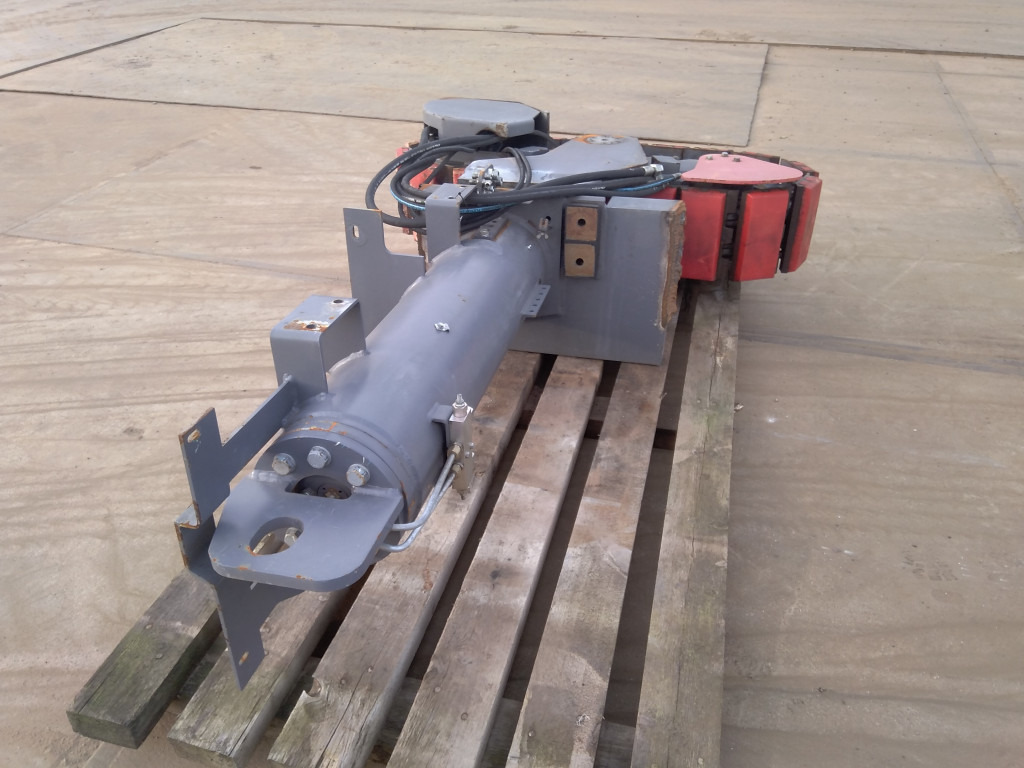 Dynapac PL1000F - - أجزاء الهيكل السفلي - آلات الإنشاء: صورة 5 Dynapac PL1000F - - أجزاء الهيكل السفلي - آلات الإنشاء: صورة 5