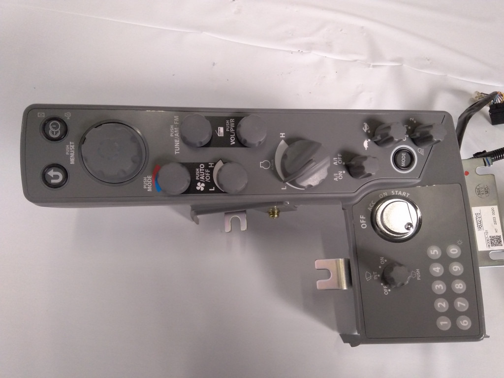 Hitachi 9315463 - 4705920 - لوحة العدادات - آلات الإنشاء: صورة 2 Hitachi 9315463 - 4705920 - لوحة العدادات - آلات الإنشاء: صورة 2