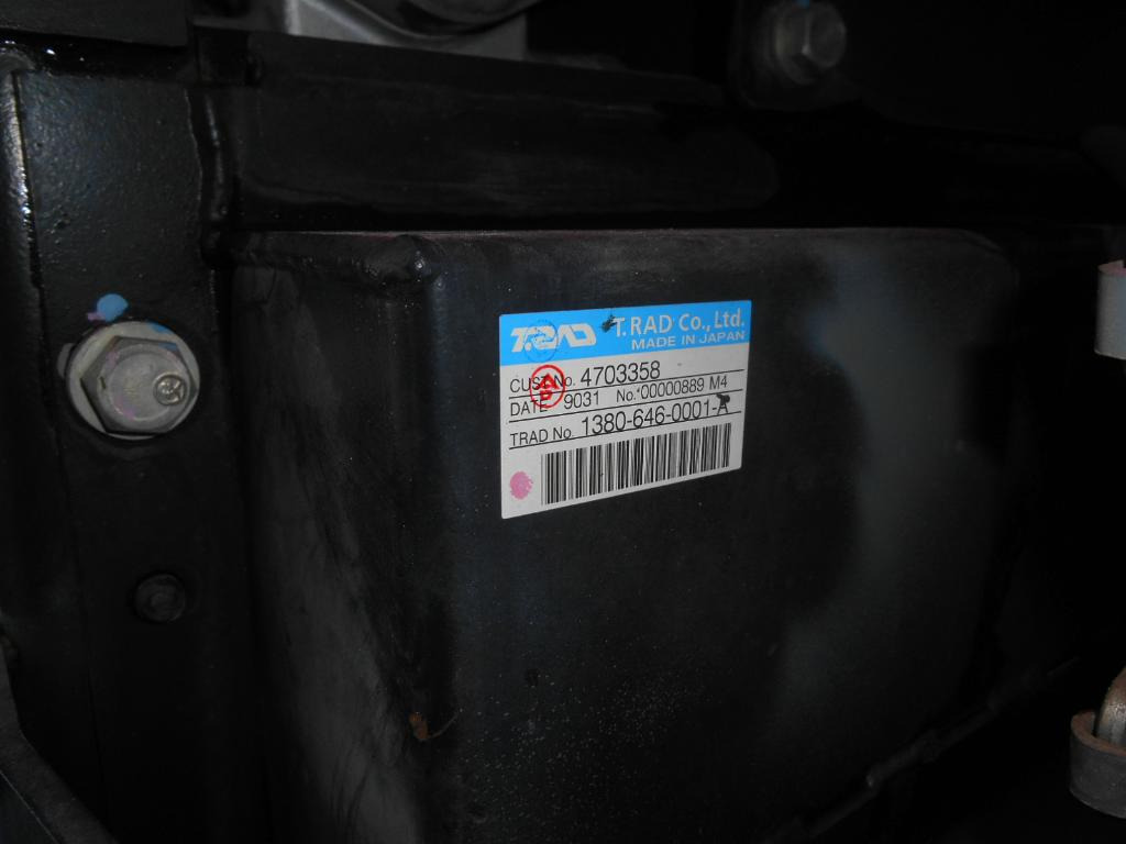 مشعاع - آلات الإنشاء Hitachi YA00004871: صورة 6