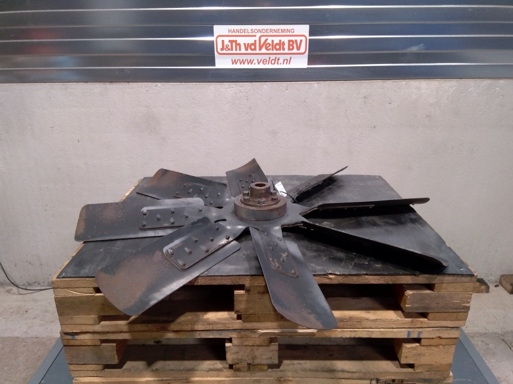 Hitachi ZX670LCR-3 - - مروحة - آلات الإنشاء: صورة 1 Hitachi ZX670LCR-3 - - مروحة - آلات الإنشاء: صورة 1