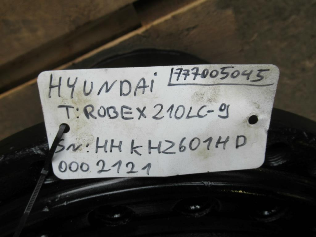 Hyundai 39Q6-40100 - 39Q6-40101 - محرك السفر - آلات الإنشاء: صورة 3 Hyundai 39Q6-40100 - 39Q6-40101 - محرك السفر - آلات الإنشاء: صورة 3