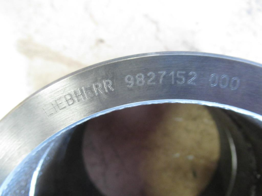 Liebherr 9827152 000 - - مكابس/ حلقات/ جلب - آلات الإنشاء: صورة 3 Liebherr 9827152 000 - - مكابس/ حلقات/ جلب - آلات الإنشاء: صورة 3