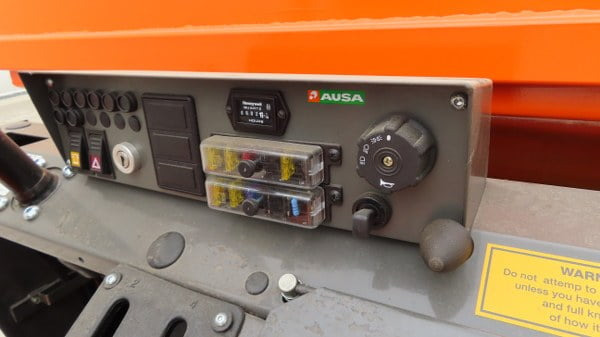 معــدات الاسفلت Ausa D150RM: صورة 9 معــدات الاسفلت Ausa D150RM: صورة 9