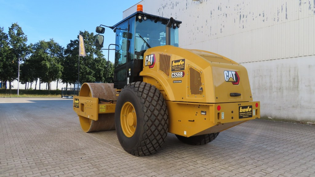 Caterpillar CS 56 B - ضاغطة التربة: صورة 4 Caterpillar CS 56 B - ضاغطة التربة: صورة 4