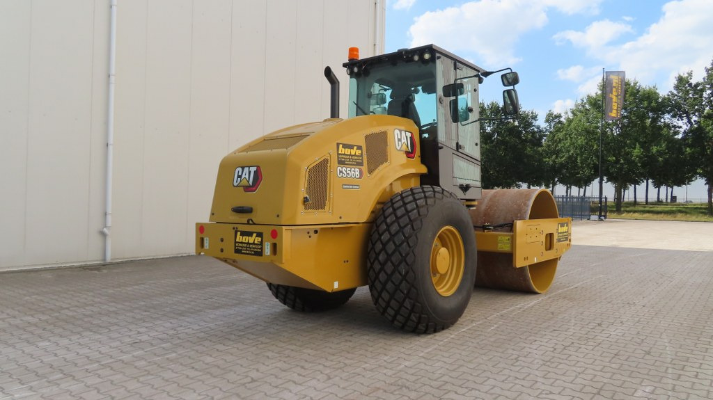 Caterpillar CS 56 B - ضاغطة التربة: صورة 2 Caterpillar CS 56 B - ضاغطة التربة: صورة 2