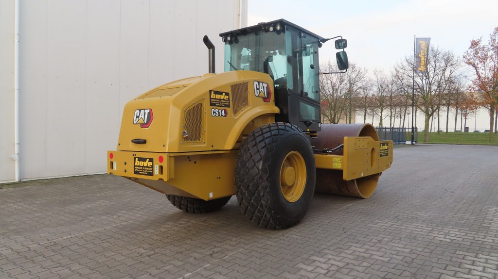 Caterpilllar CS68B - ضاغطة التربة: صورة 2 Caterpilllar CS68B - ضاغطة التربة: صورة 2