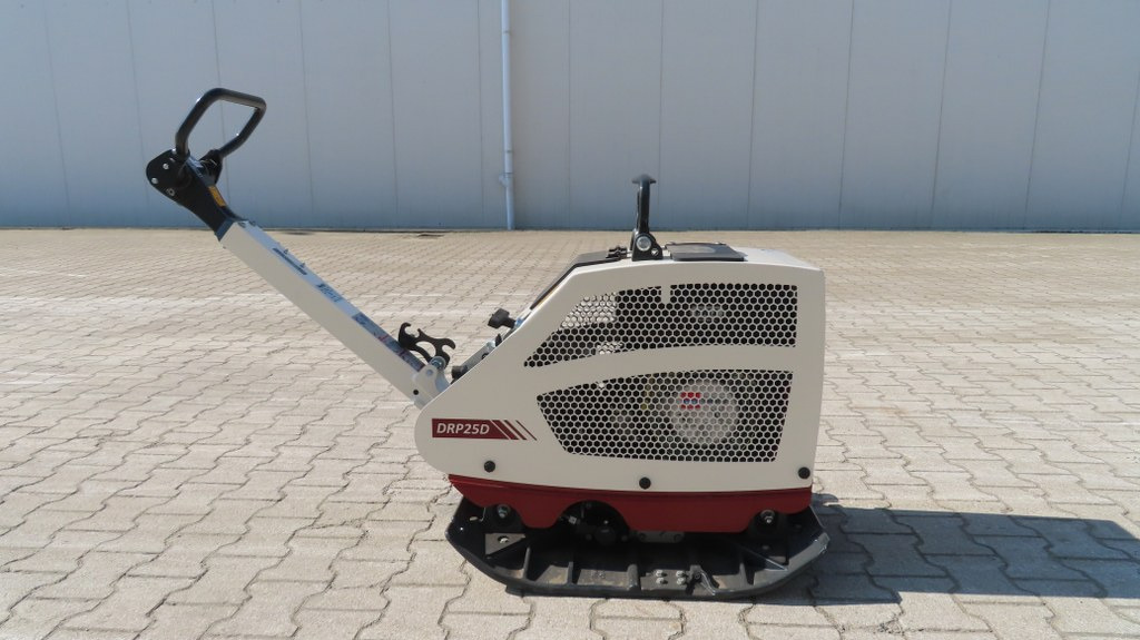 Dynapac DRP25D - صفيحة هزازة: صورة 1 Dynapac DRP25D - صفيحة هزازة: صورة 1