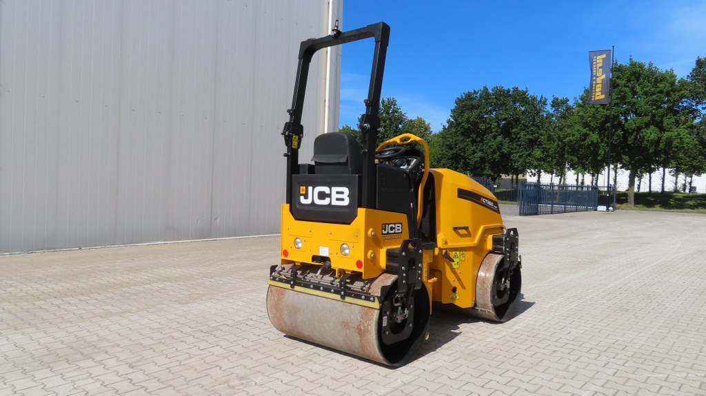 JCB CT260-120 - رَصَّاص الطرق: صورة 2 JCB CT260-120 - رَصَّاص الطرق: صورة 2