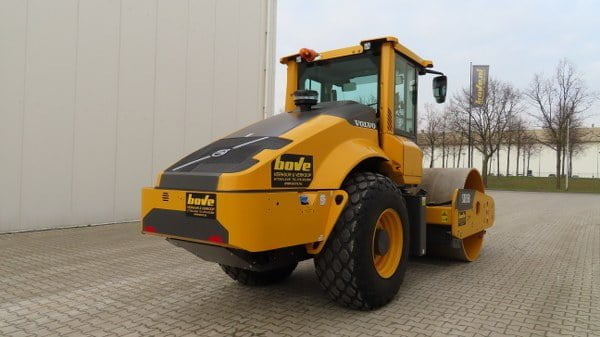 Volvo SD 135 B - ضاغطة التربة: صورة 2 Volvo SD 135 B - ضاغطة التربة: صورة 2