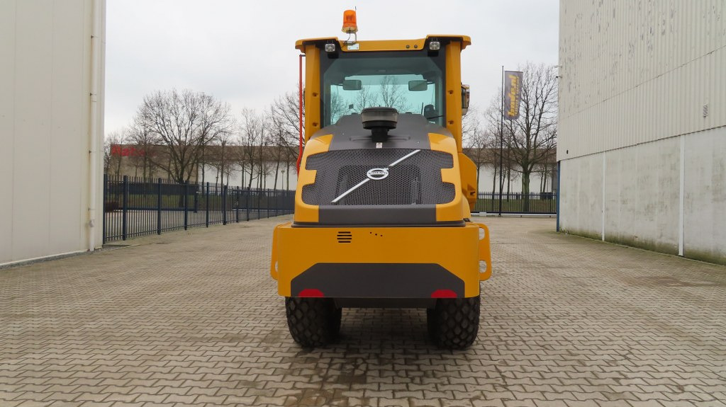 Volvo SD 75 B - ضاغطة التربة: صورة 3 Volvo SD 75 B - ضاغطة التربة: صورة 3