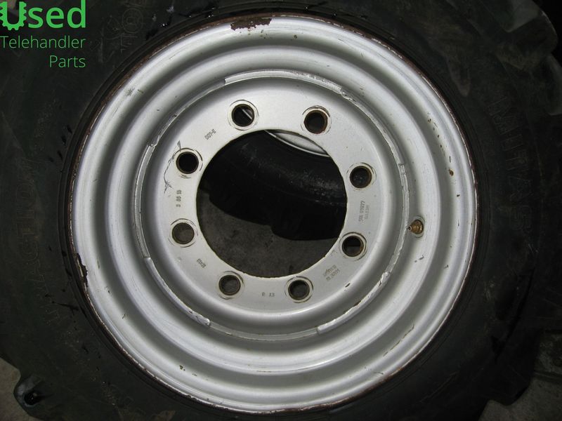 Disc 11x18" for tire size 12.0 / 75-18, Nr. 073403 for Merlo P 25.6 - الجنوط - آلة رفع ونقل تلسكوبية: صورة 1 Disc 11x18" for tire size 12.0 / 75-18, Nr. 073403 for Merlo P 25.6 - الجنوط - آلة رفع ونقل تلسكوبية: صورة 1