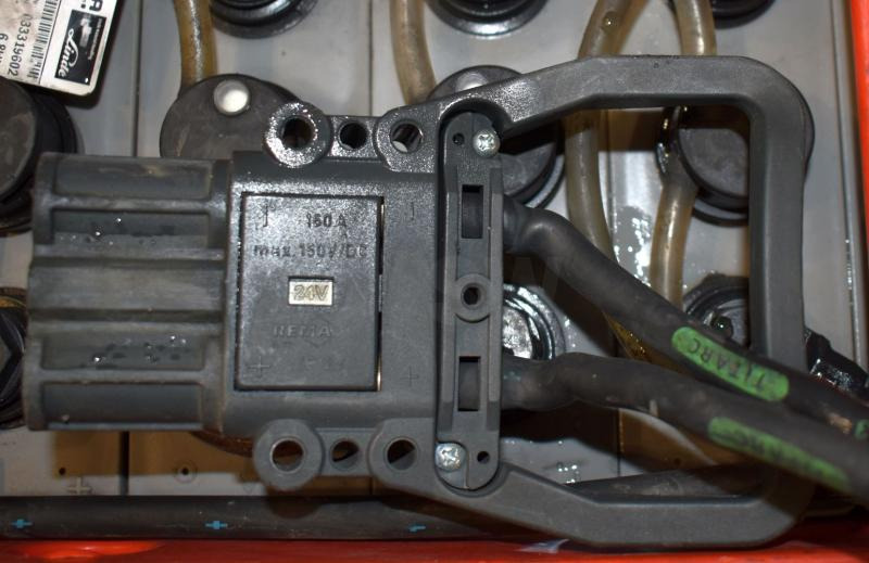 GRUMA 24 Volt 3 PzS 375 Ah - بطارية: صورة 4 GRUMA 24 Volt 3 PzS 375 Ah - بطارية: صورة 4