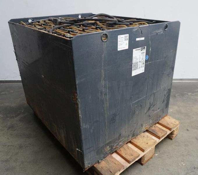 GRUMA 80 Volt 5 PzS 775 Ah - بطارية: صورة 1 GRUMA 80 Volt 5 PzS 775 Ah - بطارية: صورة 1