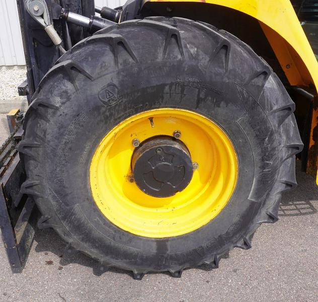 Jcb 940-4 - رافعة شوكية للأراضي الوعرة: صورة 5 Jcb 940-4 - رافعة شوكية للأراضي الوعرة: صورة 5