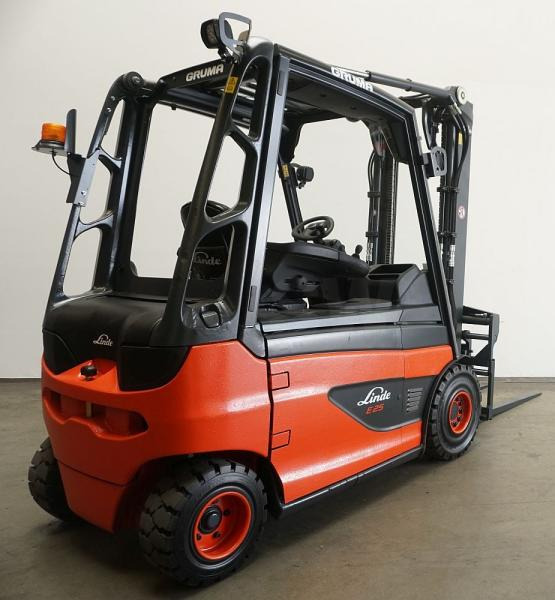 Linde E 25 387 - رافعة شوكية كهربائية: صورة 2 Linde E 25 387 - رافعة شوكية كهربائية: صورة 2