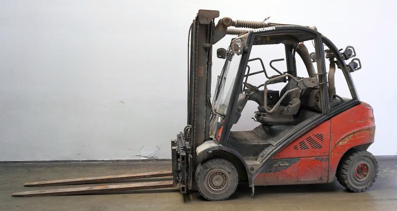 Linde H 25 D EVO 392-02 - رافعة شوكية ديزل: صورة 4 Linde H 25 D EVO 392-02 - رافعة شوكية ديزل: صورة 4